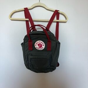 Mini Fjallraven Kanken backpack